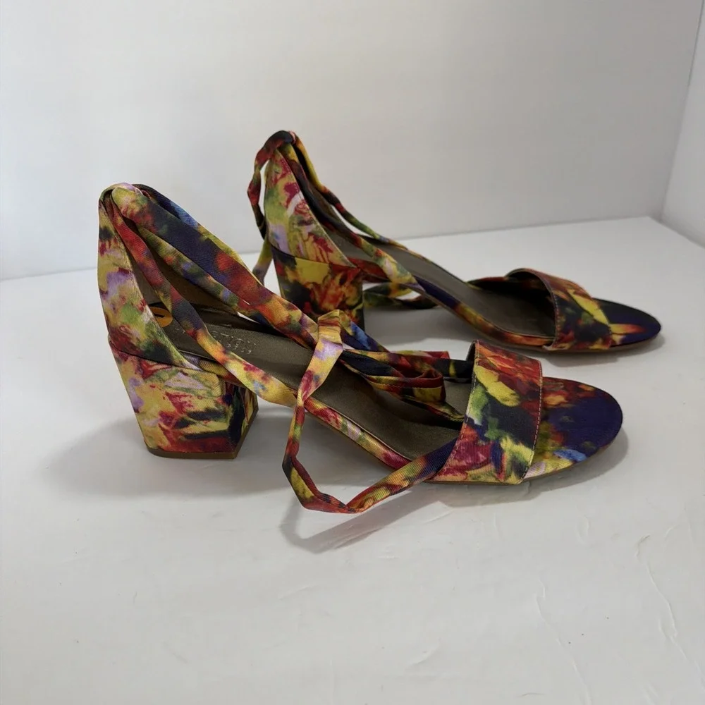 Kenneth Cole kenneth cole